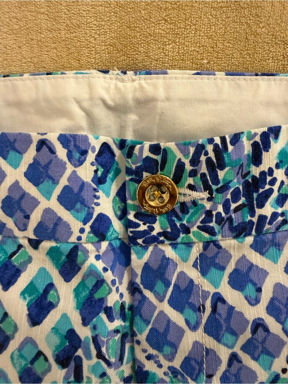 Lilly Pulitzer Callahan Shorts, Resort White, Toe In, size 2 - Picture 4 of 9